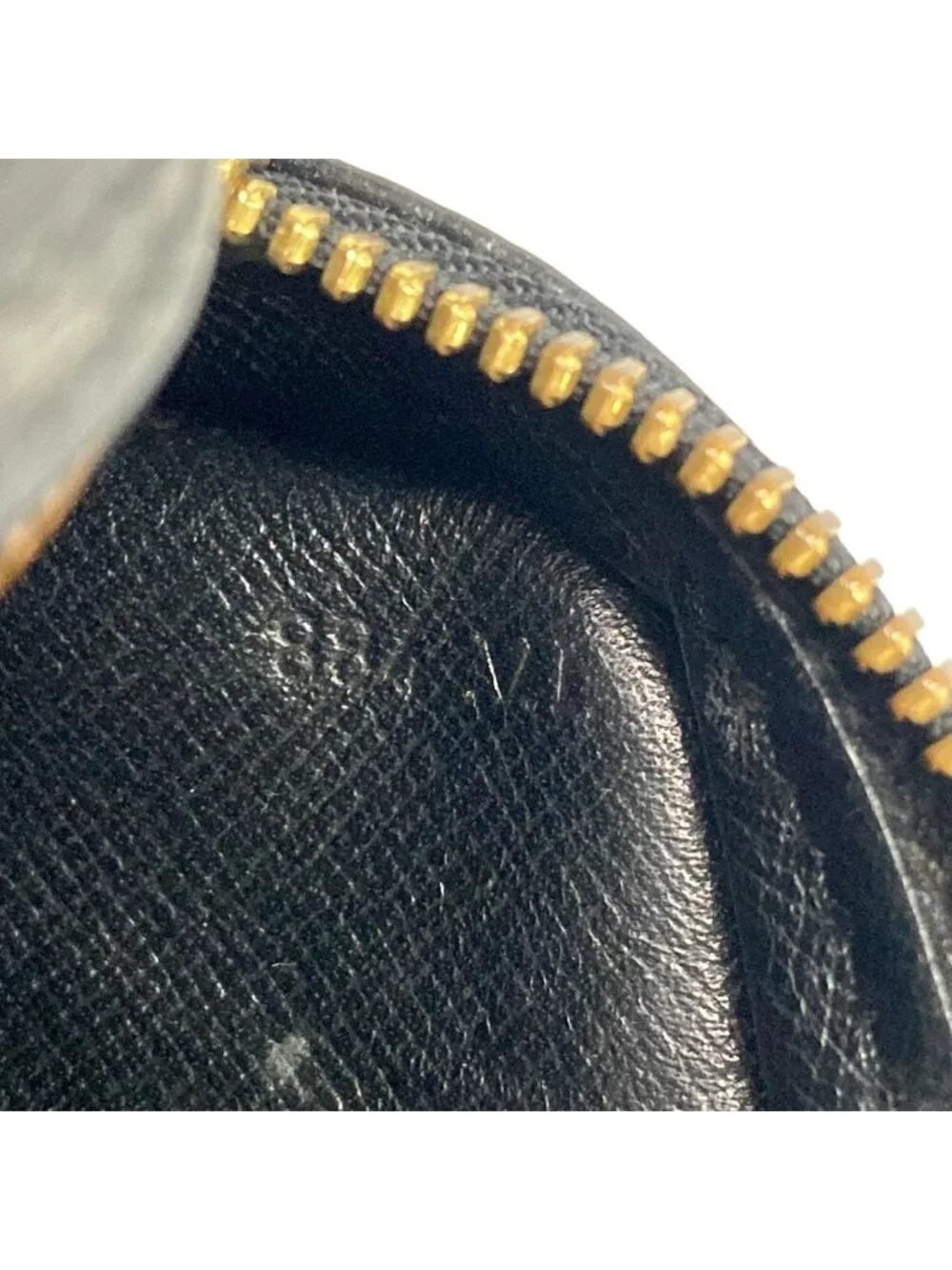 Louis Vuitton this authentic